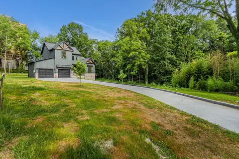 1102 S Graycroft Ave, Madison, TN 37115 photo 3