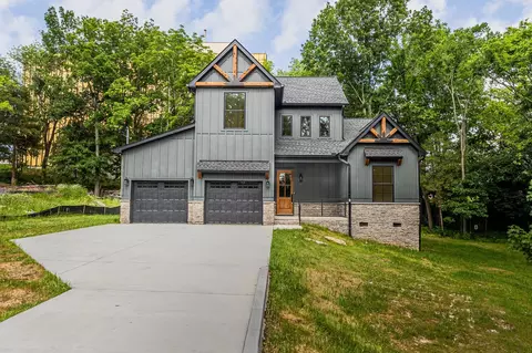 1102 S Graycroft Ave, Madison, TN 37115