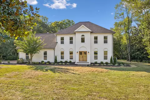 1010 Vista Cir, Franklin, TN 37067