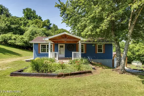 146 Trail View Dr, Loudon, TN 37774