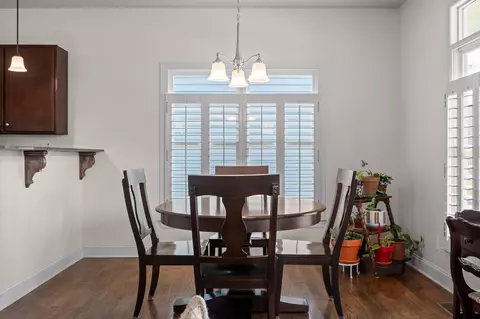 Dining - 509 E 16th St, Chattanooga, TN 37408 photo 2 of 2
