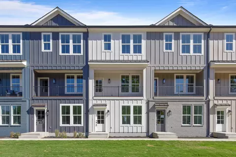 1664 Mari Cir, Chattanooga, TN 37404