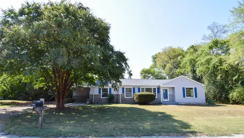 801 Hart St, Gallatin, TN 37066
