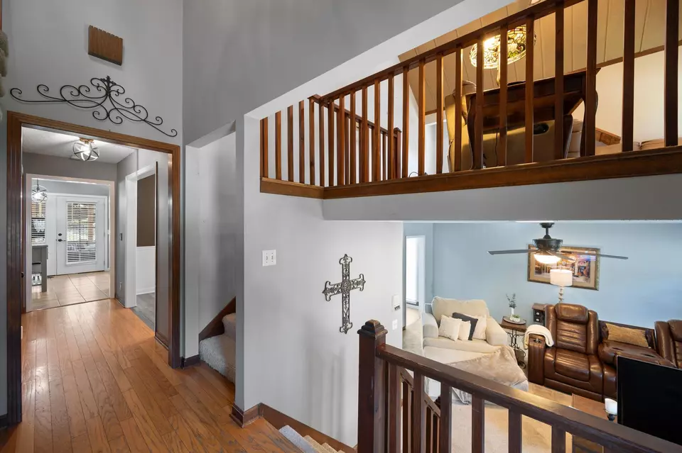 Entry Way - 154 Spring Valley Rd # B, Nashville, TN 37214 photo 2 of 3