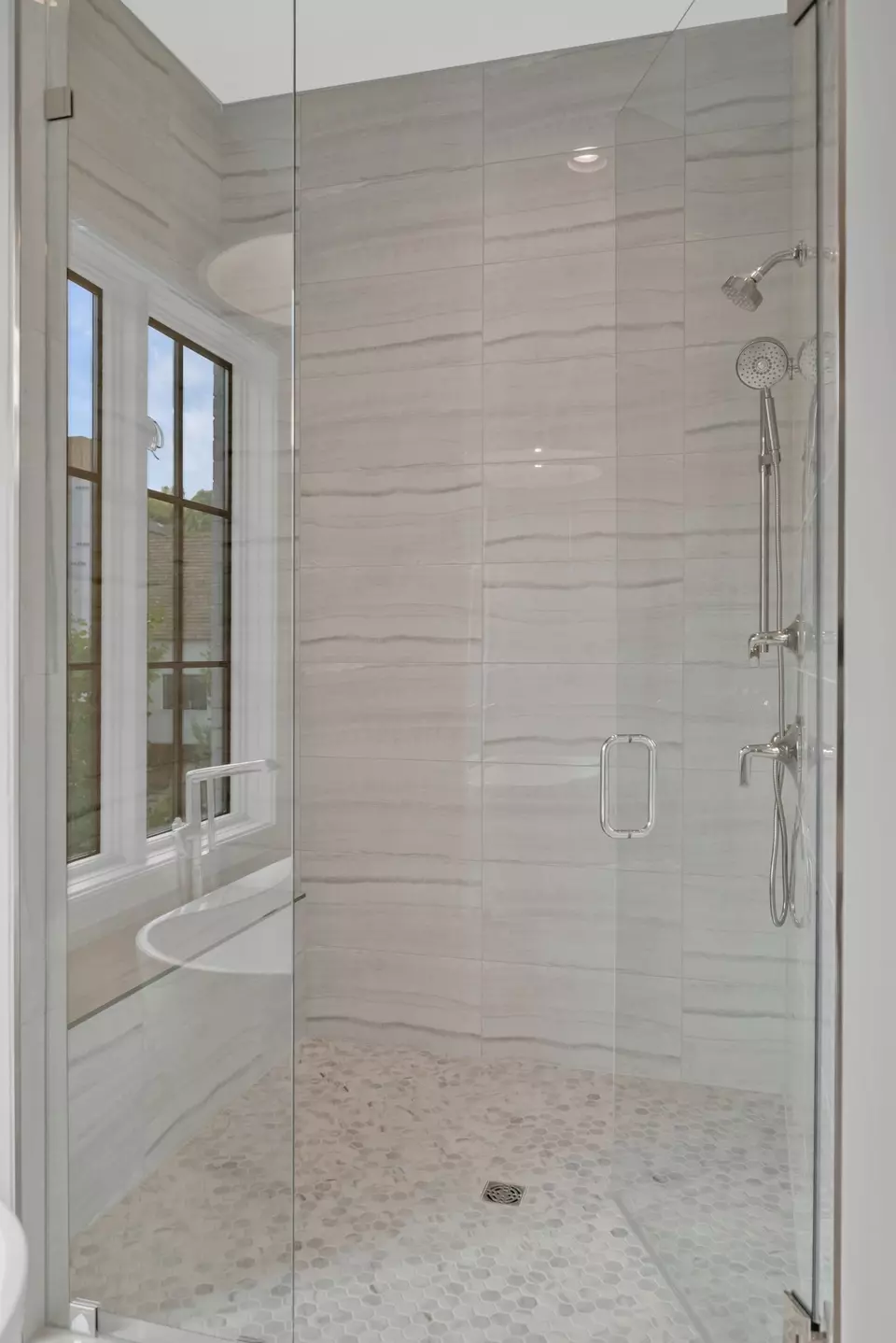 Bath - 6328 Callie Ln, Brentwood, TN 37027 photo 15 of 18