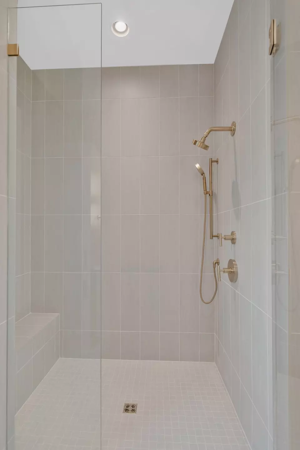 Bath - 6328 Callie Ln, Brentwood, TN 37027 photo 7 of 18