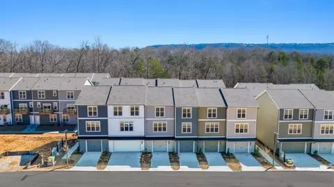 236 Asbury Oak Ln, Chattanooga, TN 37419