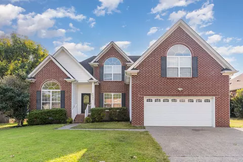 1231 Wentworth Dr, Gallatin, TN 37066