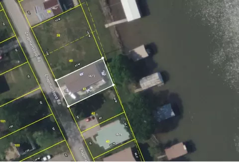 1473 Chapmansboro Rd, Chapmansboro, TN 37035