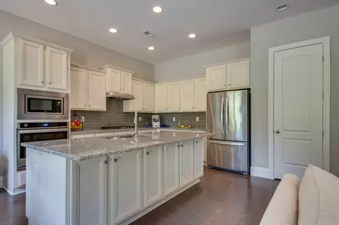 962 Hunters Ln, Springfield, TN 37172 photo 5