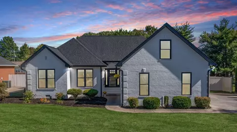 2033 Adonis Dr, Murfreesboro, TN 37128