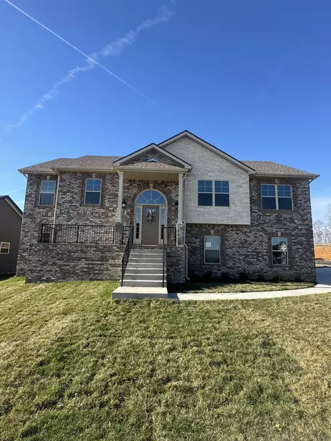 308 Cardinal Crk, Clarksville, TN 37040