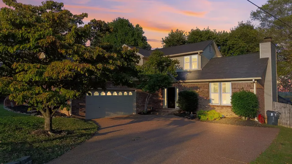 Exterior - 6408 Sugar Maple Ln, Nashville, TN 37221 photo 1 of 7