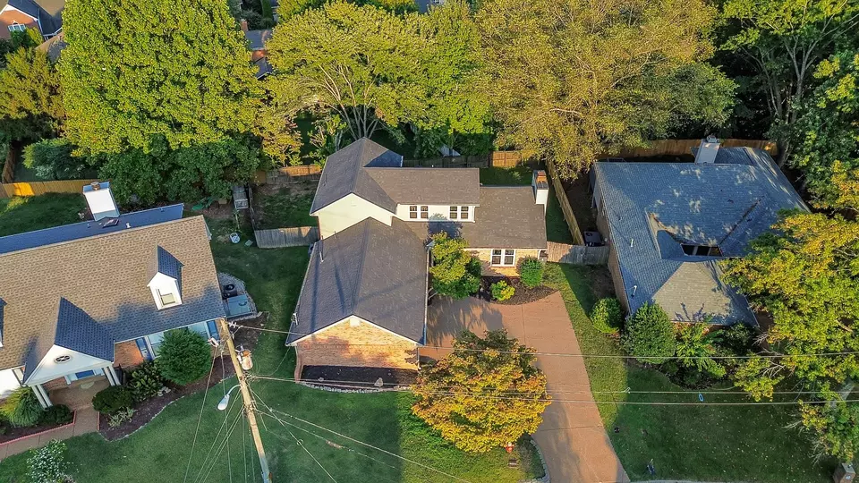 View/Area - 6408 Sugar Maple Ln, Nashville, TN 37221 photo 2 of 3