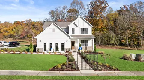 1345 Gentry Dr, Clarksville, TN 37043