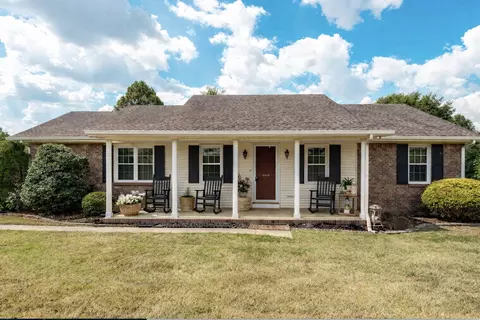 693 Greenfield Ln, Castalian Springs, TN 37031