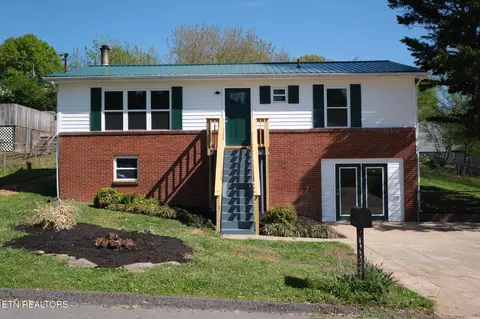 26 Webster Ct, Loudon, TN 37774