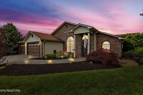 791 Constitution Dr, Jefferson City, TN 37760