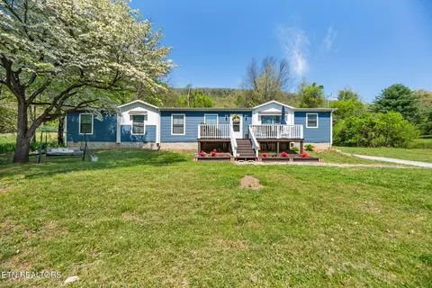 596 Clymersville Rd, Rockwood, TN 37854