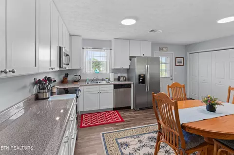 695 Parsonage Rd, White Pine, TN 37890 photo 9