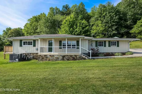 107 Clayton Howard Rd, Wartburg, TN 37887
