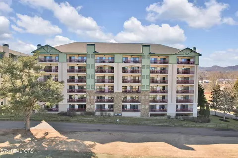 212 Dollywood Ln #134, Pigeon Forge, TN 37863