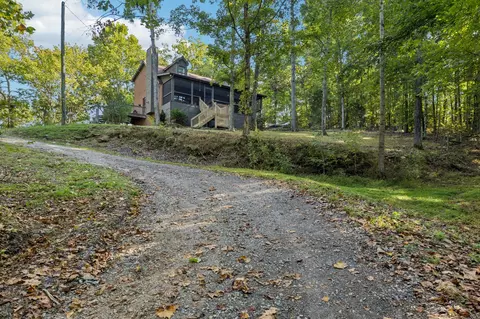 1346 Pond Creek Rd, Ashland City, TN 37015