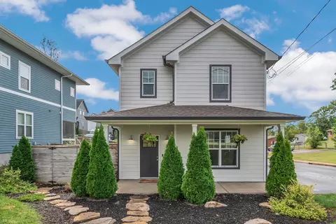 2137 14th Ave N, Nashville, TN 37208