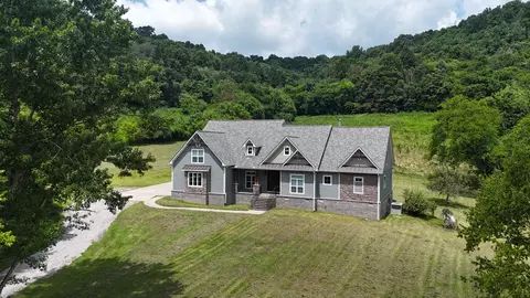 2145 Honey Prong Rd, Hartsville, TN 37074
