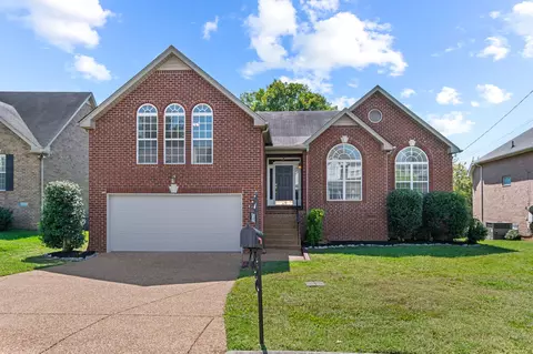 6748 Sugar Hill Dr, Nashville, TN 37211