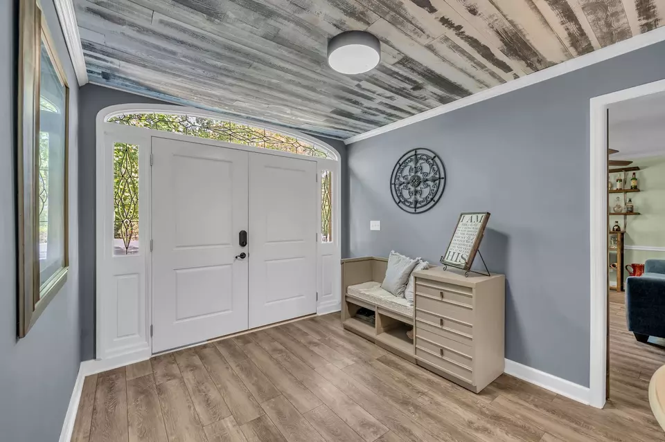 Entry Way - 103 Lexington Sta, Hendersonville, TN 37075 photo 3 of 4