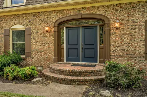 Entry Way - 103 Lexington Sta, Hendersonville, TN 37075 photo 1 of 4