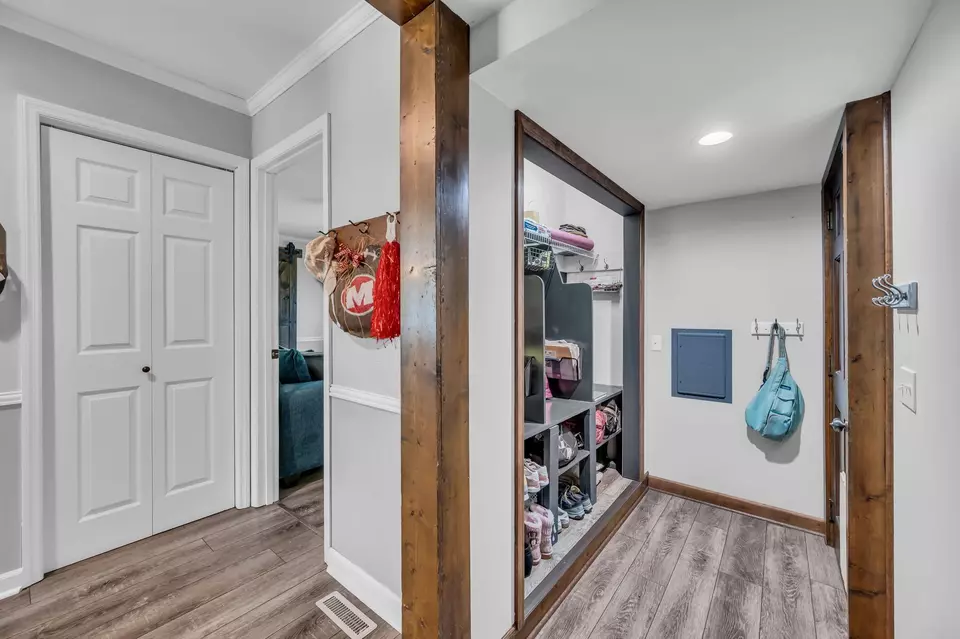 Entry Way - 103 Lexington Sta, Hendersonville, TN 37075 photo 4 of 4