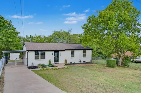 3304 Hospital Ln, Nashville, TN 37218