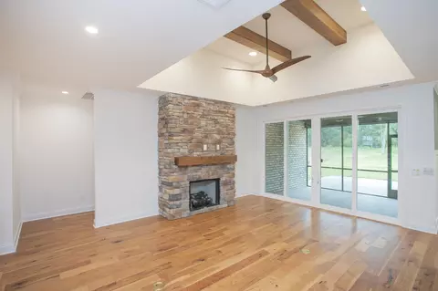 1546 Shalom St, Murfreesboro, TN 37128