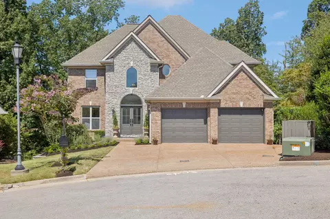 212 Summit Oaks Pl, Nashville, TN 37221