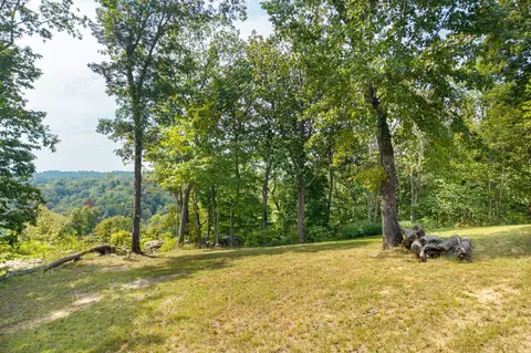 300 E Rockfish Rd, Hilham, TN 38568