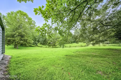 311 Deweys Lane Ln, Walling, TN 38587 photo 34