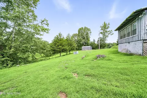 311 Deweys Lane Ln, Walling, TN 38587 photo 29