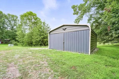 311 Deweys Lane Ln, Walling, TN 38587 photo 4