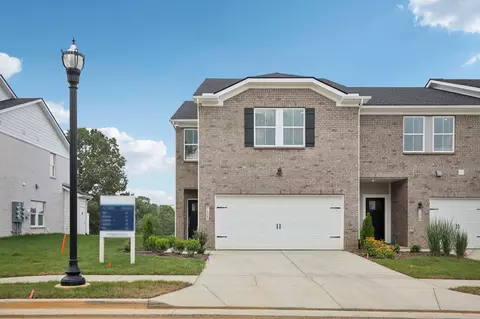 7135 Cedarcrest Ct, Fairview, TN 37062