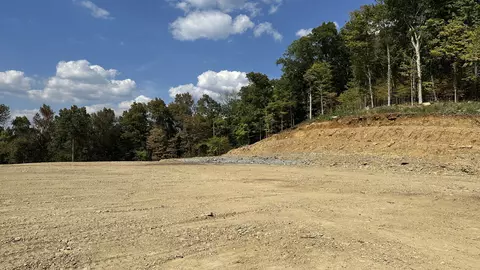 337 Carellton Dr, Gallatin, TN 37066