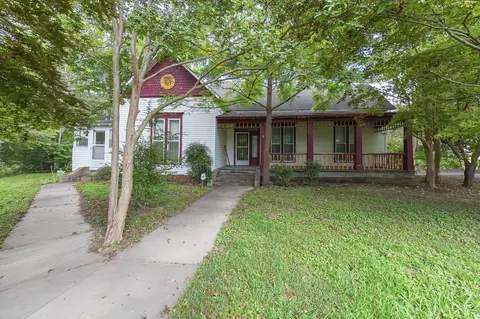 109 Burns St S, Alamo, TN 38001