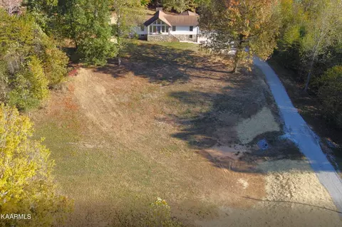 1317 Fork Rd, Greenback, TN 37742 photo 3