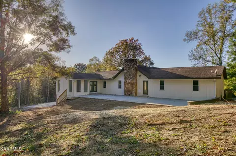 1317 Fork Rd, Greenback, TN 37742 photo 9