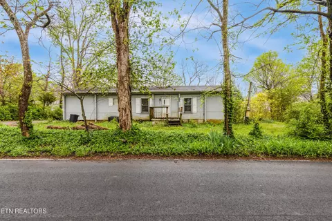 28432845 New Blockhouse Rd, Maryville, TN 37803