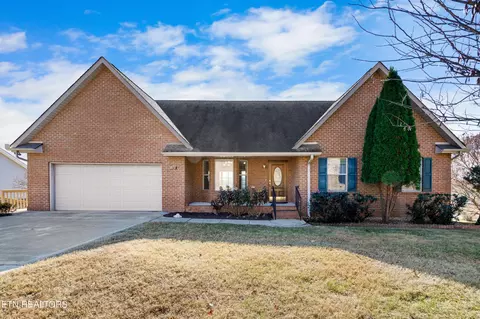 279 Franklin Estates Ln, Greenback, TN 37742