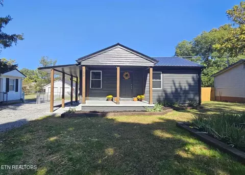 136 Main Rd, Maryville, TN 37804