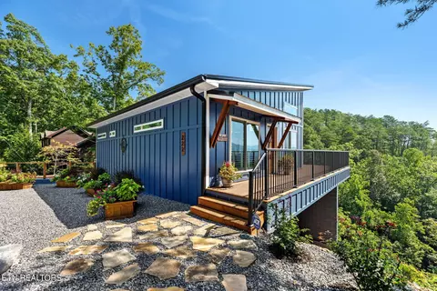 222 Tolliver Tr, Townsend, TN 37882