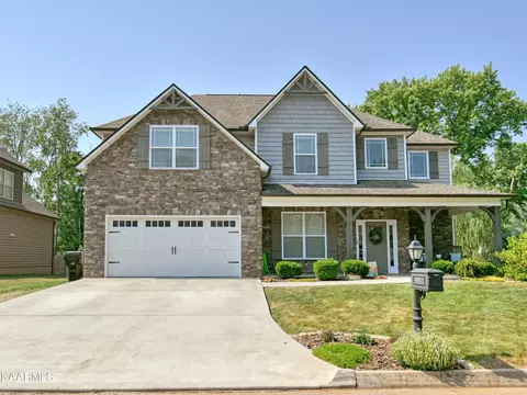 8822 Samuel Andrew Ln, Knoxville, TN 37922